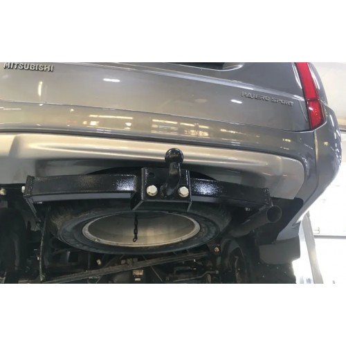 Фаркоп Лидер-Плюс для Mitsubishi Pajero Sport II 2008-2016. Фланцевое крепление. Артикул M115-FC