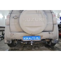 Фаркоп Bizon для Suzuki Grand Vitara II 3-дв. 2005-2016. Быстросъемный крюк. Артикул FA 0852-E