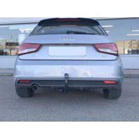 Фаркоп Aragon (быстросъемный крюк, вертикальное крепление) для Audi A1 хэтчбек 3/5-дв. 2010-2020.. Артикул E5803DV